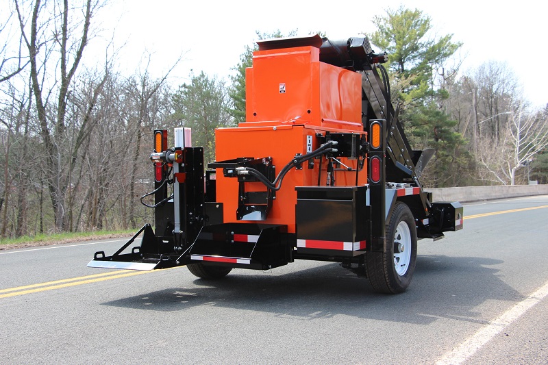 Прицепной рециклер асфальтобетона для ямочного ремонта - SMMT Прицепной рециклер асфальтобетона для ямочного ремонта - SMMT